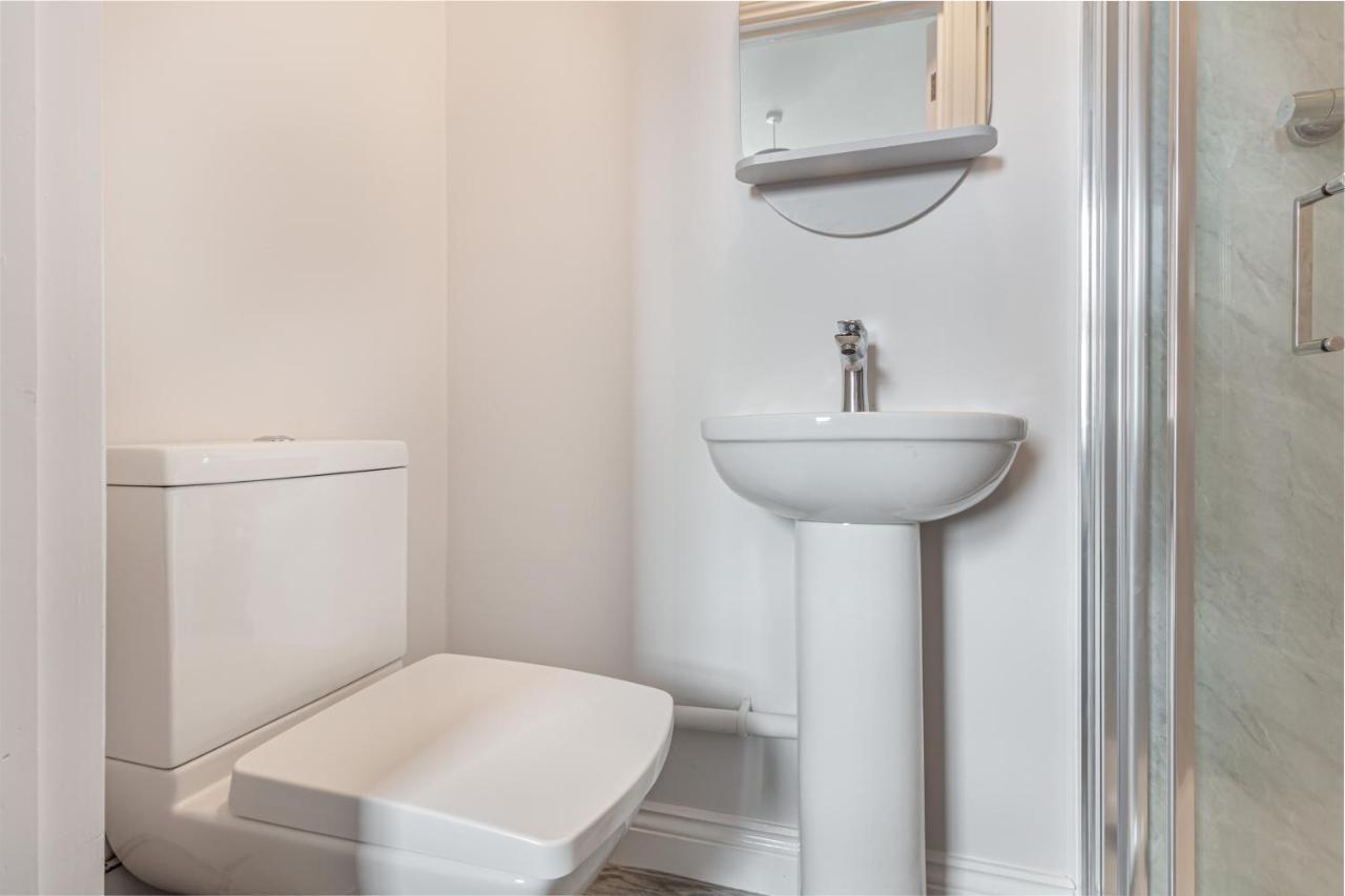 Host & Stay - The Bull Inn, 3 Double Rooms Fernhill Heath Eksteriør bilde